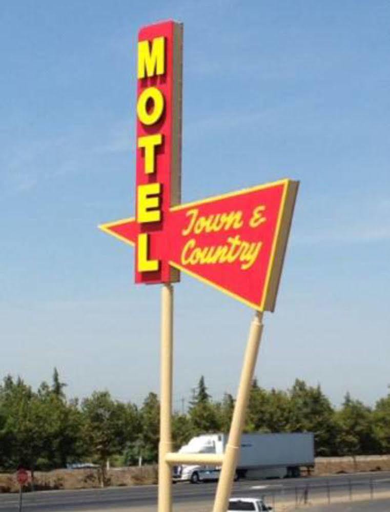 Town & Country Motel Livingston Esterno foto