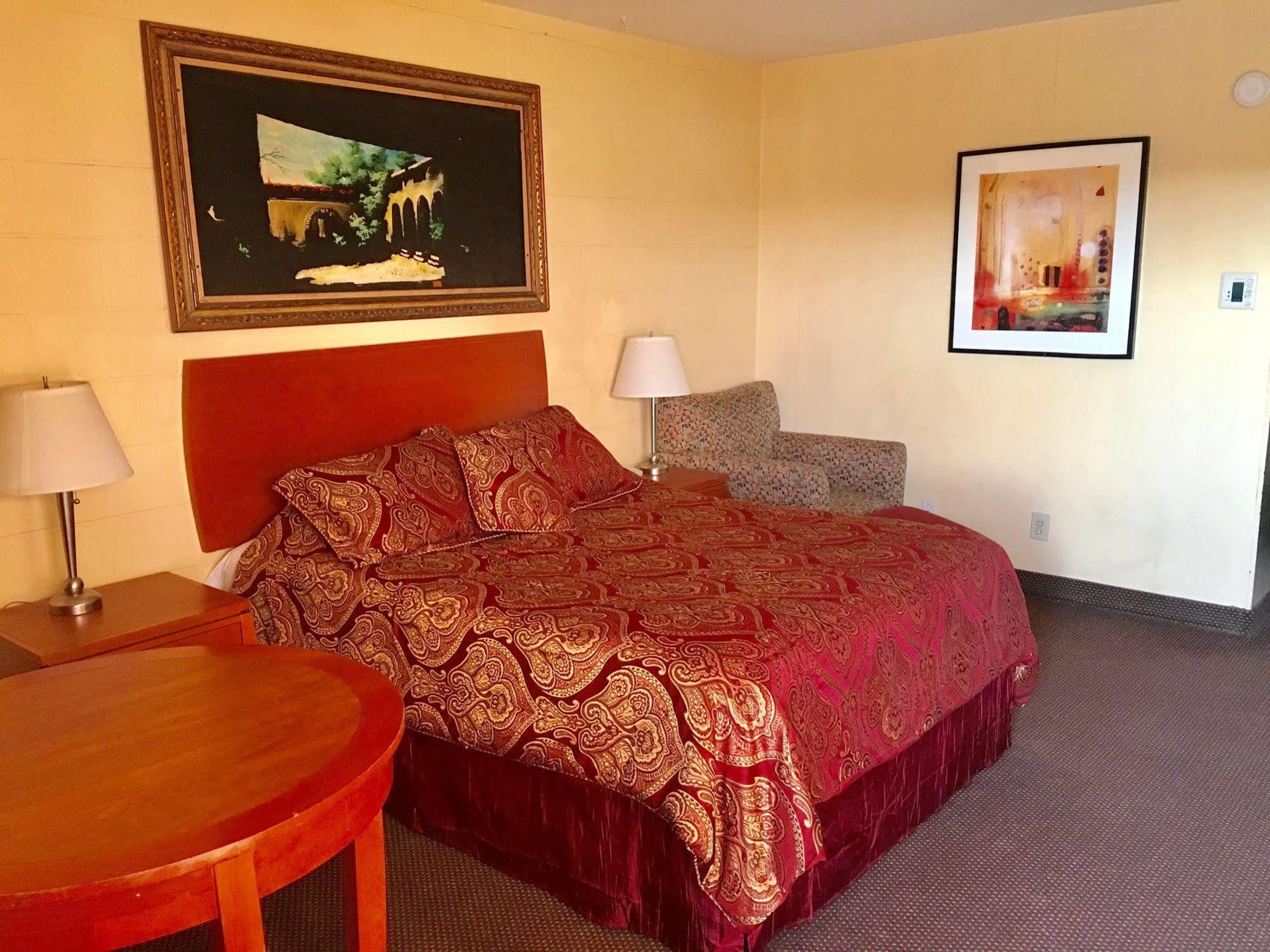 Town & Country Motel Livingston Esterno foto