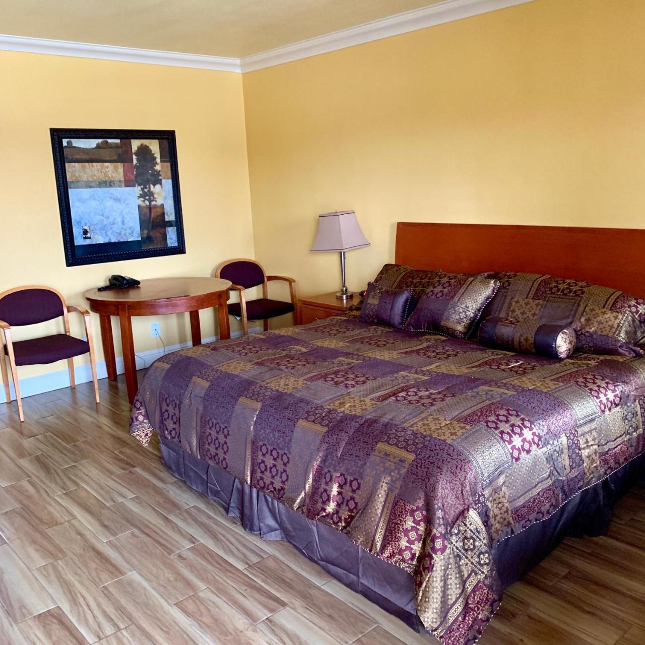 Town & Country Motel Livingston Esterno foto